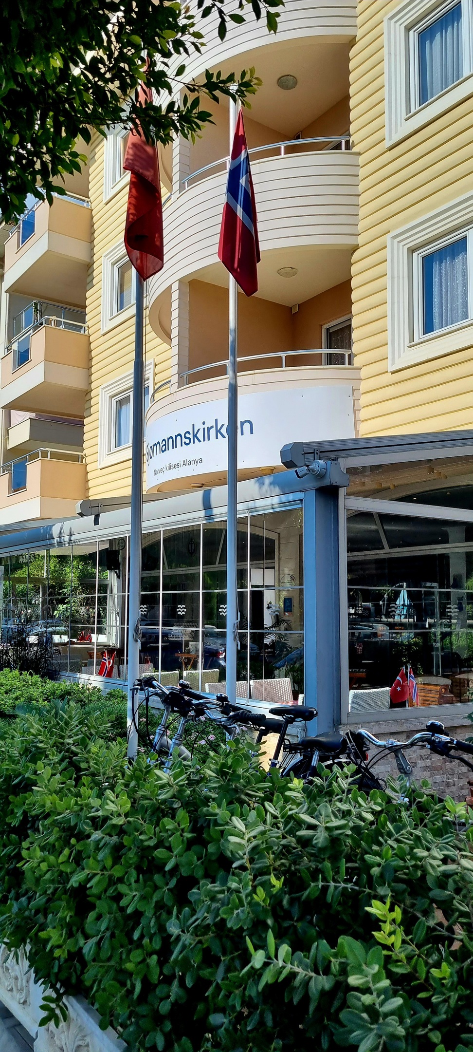 kirkebygget.jpg
