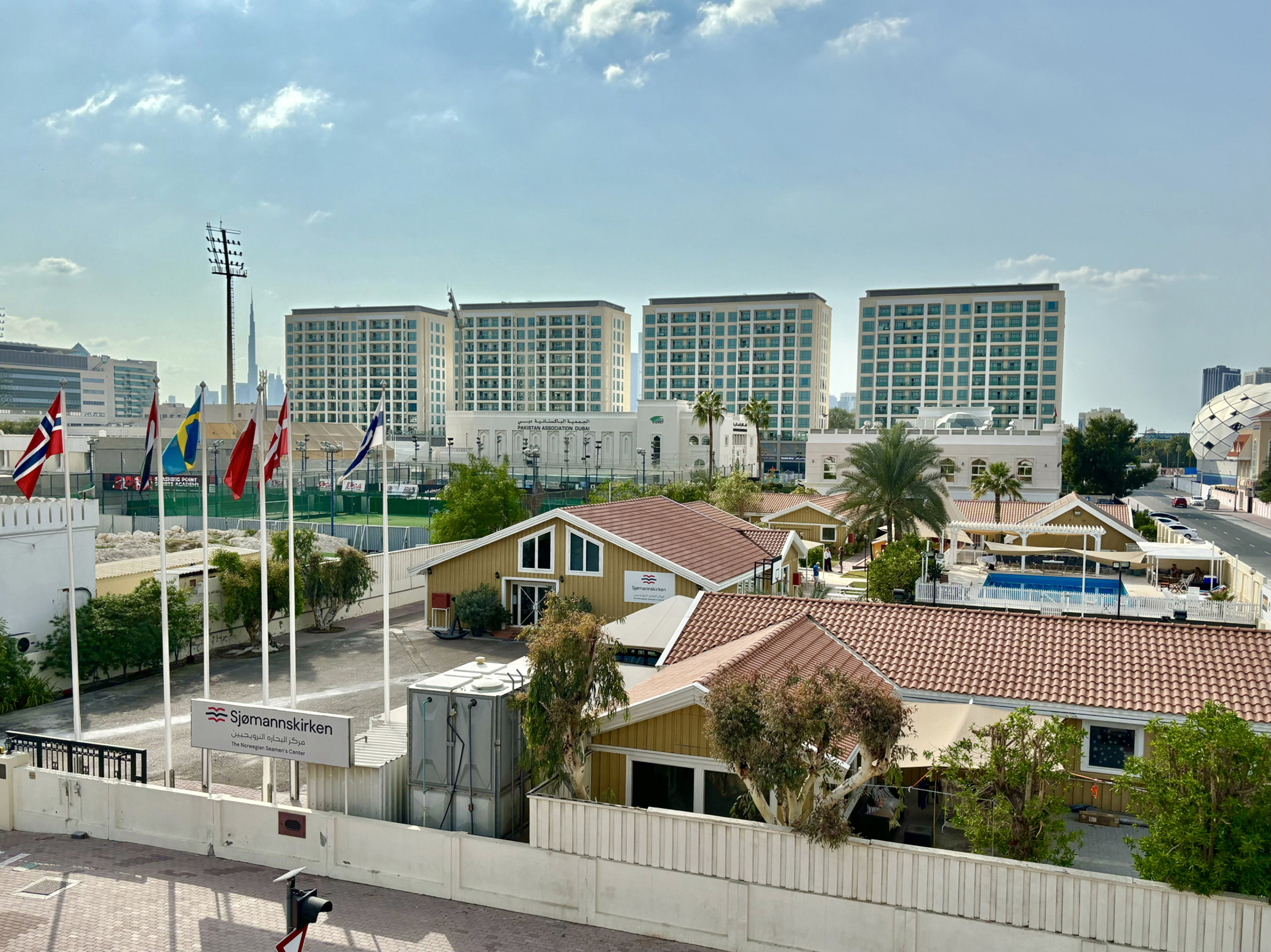 dubai_mobil4[1].jpg